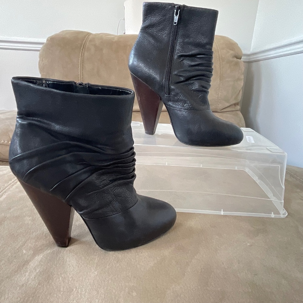Leather booties with solid wood heel/slouchy leather shaft